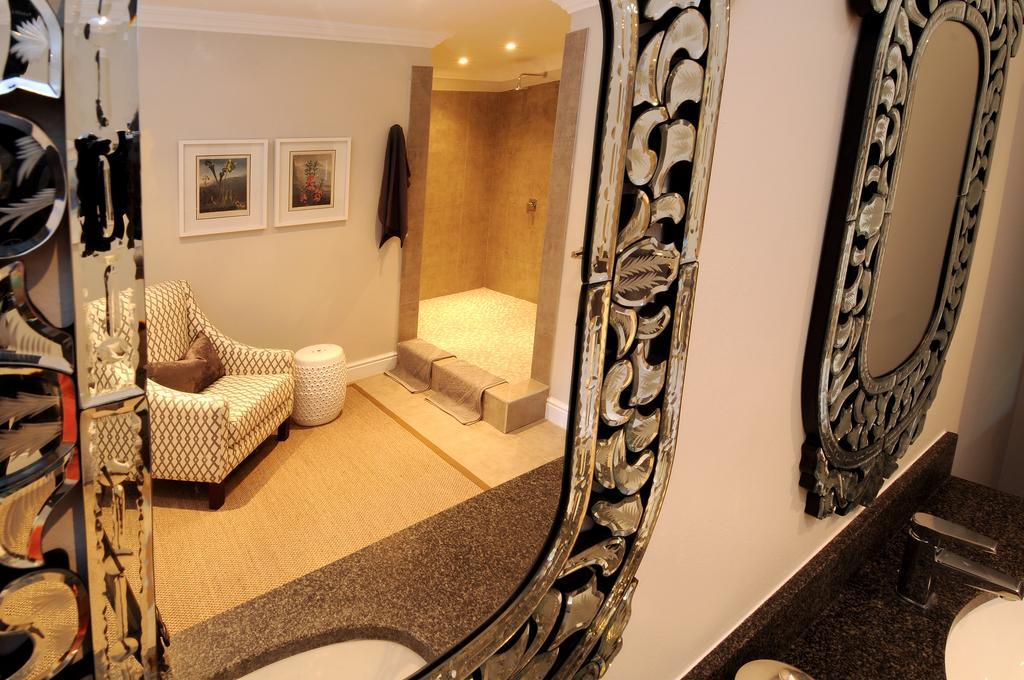 8A Grahamstown By The Oyster Collection Hotel Kamer foto