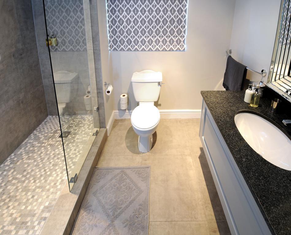8A Grahamstown By The Oyster Collection Hotel Kamer foto