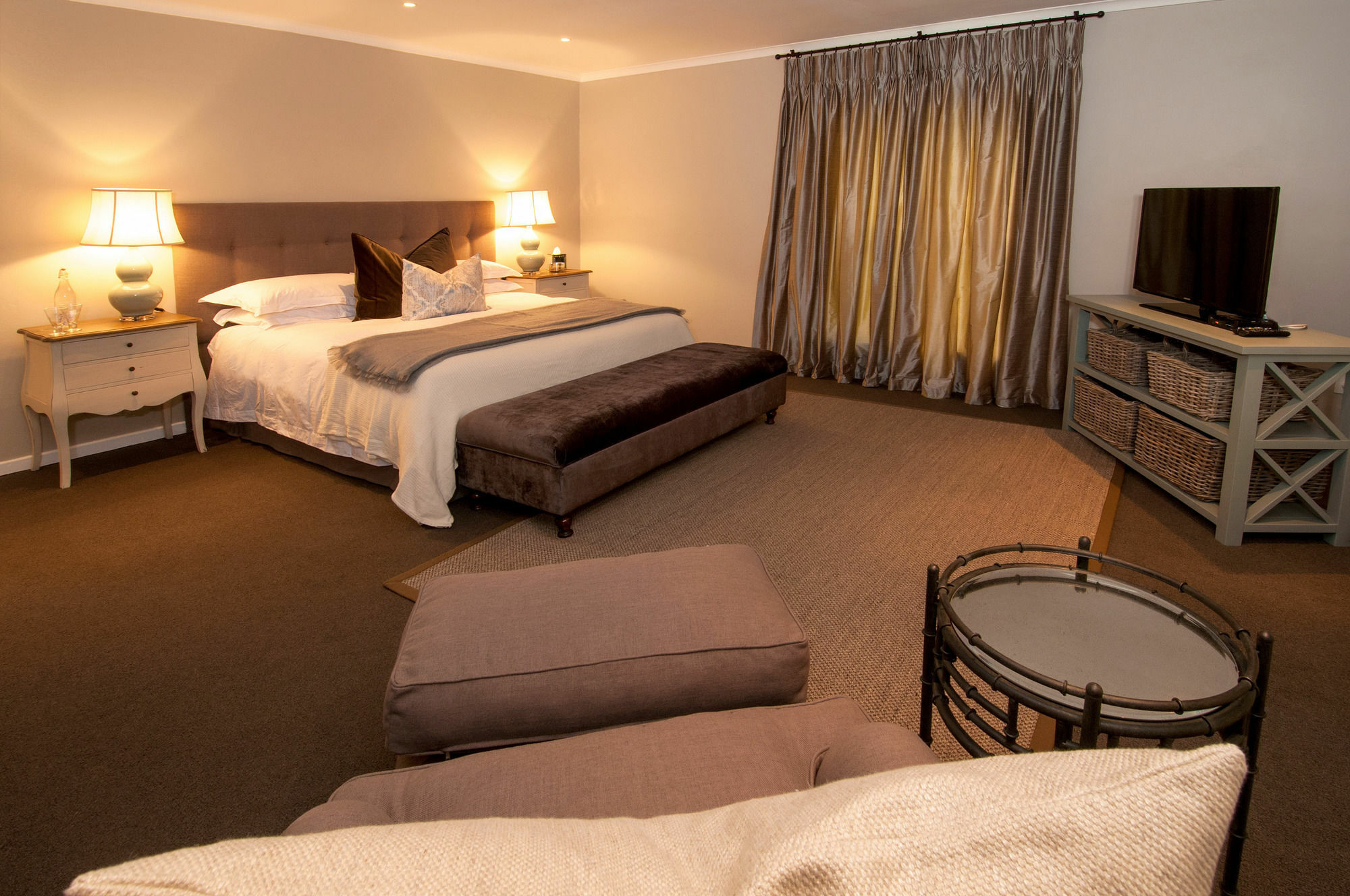 8A Grahamstown By The Oyster Collection Hotel Buitenkant foto